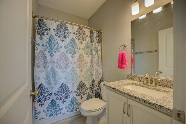 6374 RUTHERFORD CIR, Arlington, TN 38002