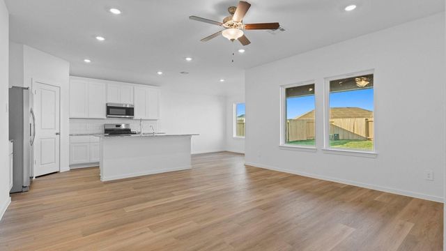 9123 Serene Haven Drive, Iowa Colony, TX 77583