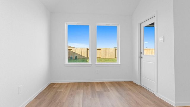 9123 Serene Haven Drive, Iowa Colony, TX 77583