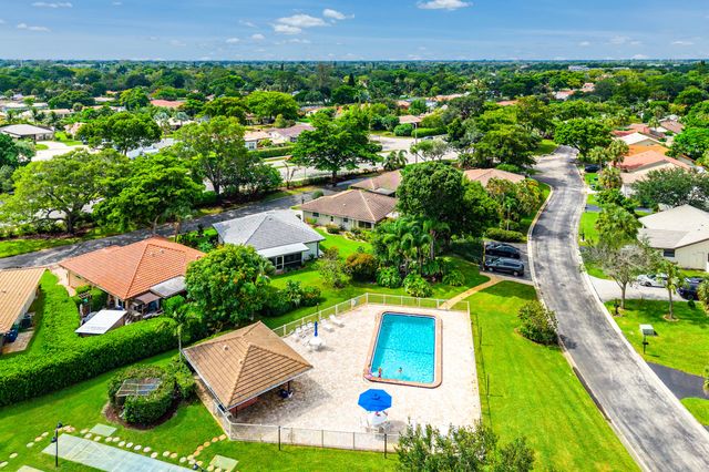 1752 Riverwood Lane, Coral Springs, FL 33071
