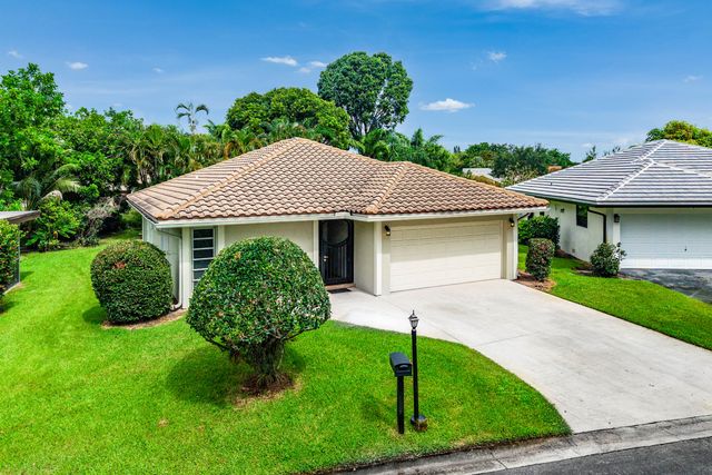 1752 Riverwood Lane, Coral Springs, FL 33071