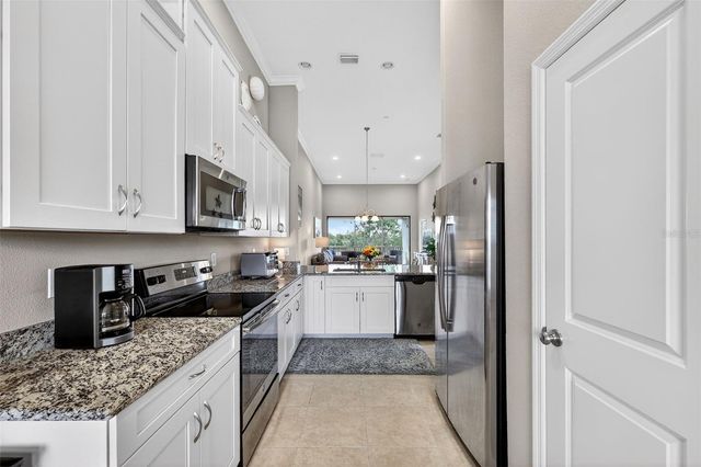 12660 SORRENTO WAY 204, Bradenton, FL 34211