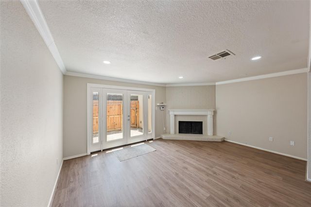 2519 Bering Drive 3, Houston, TX 77057