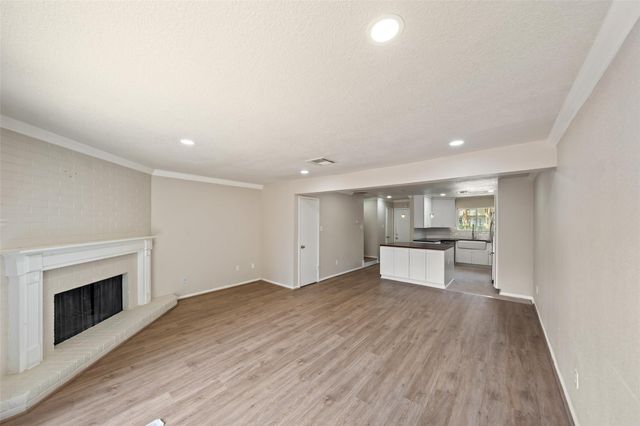 2519 Bering Drive 3, Houston, TX 77057