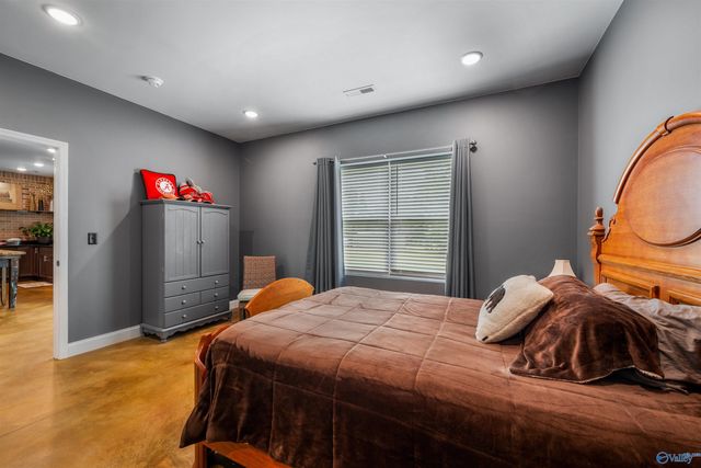 251 Morgan Lane, Section, AL 35771