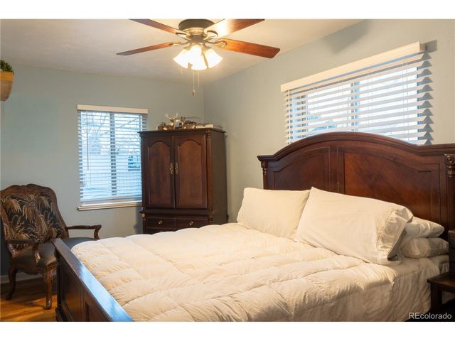 695 S Bryant St S, Denver, CO 80219