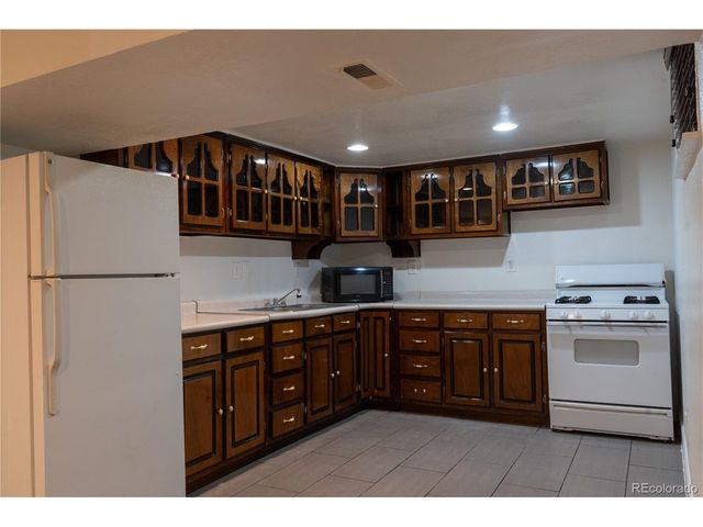 695 S Bryant St S, Denver, CO 80219