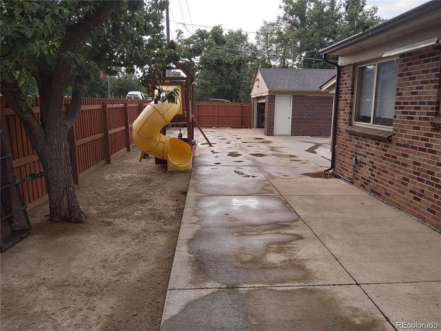 695 S Bryant St S, Denver, CO 80219