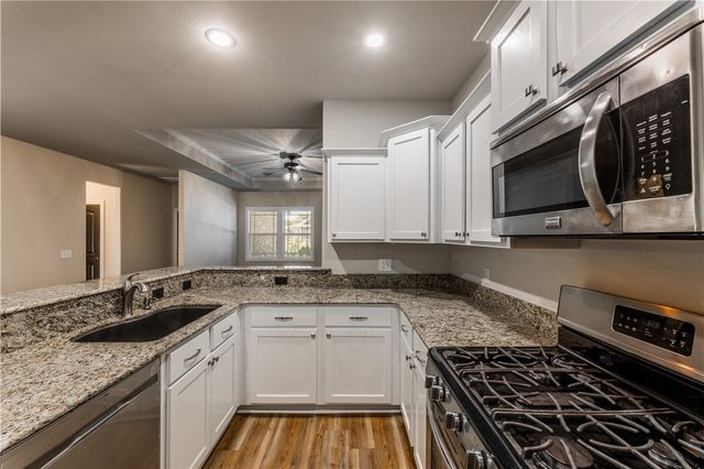 603 Teri Drive, Siloam Springs, AR 72761