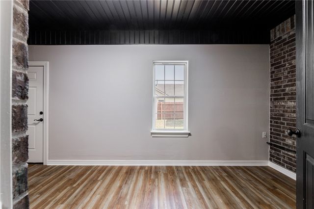 603 Teri Drive, Siloam Springs, AR 72761