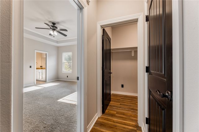 603 Teri Drive, Siloam Springs, AR 72761