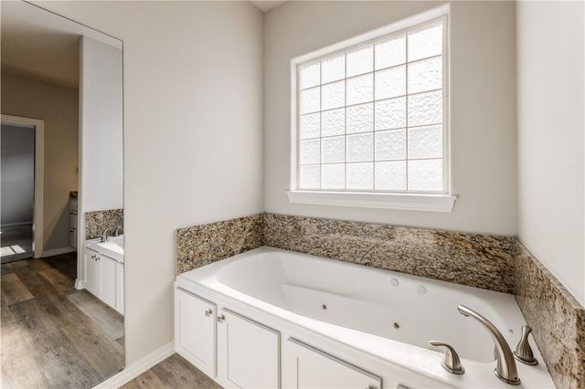 603 Teri Drive, Siloam Springs, AR 72761