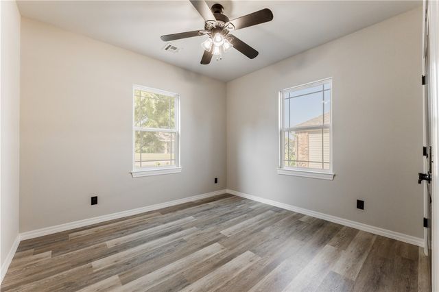 603 Teri Drive, Siloam Springs, AR 72761