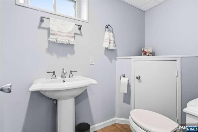 108 Wyandotte Avenue, Dumont, NJ 07628