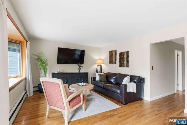 108 Wyandotte Avenue, Dumont, NJ 07628