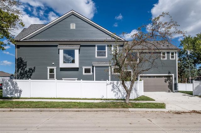 3800 Linwood Avenue, Royal Oak, MI 48073