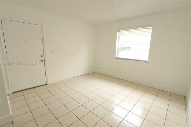 650 NW 114th Ave 101, Sweetwater, FL 33172