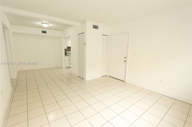 650 NW 114th Ave 101, Sweetwater, FL 33172