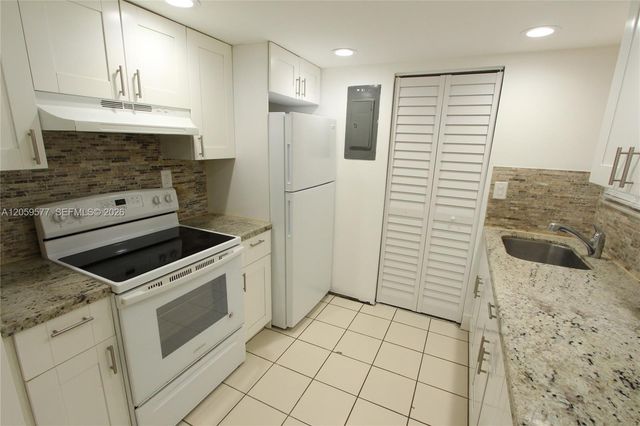 650 NW 114th Ave 101, Sweetwater, FL 33172