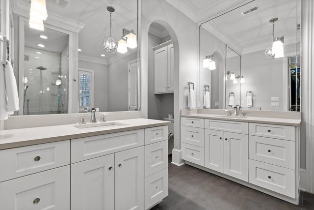 554 Whitehall Road 110, Chattanooga, TN 37405