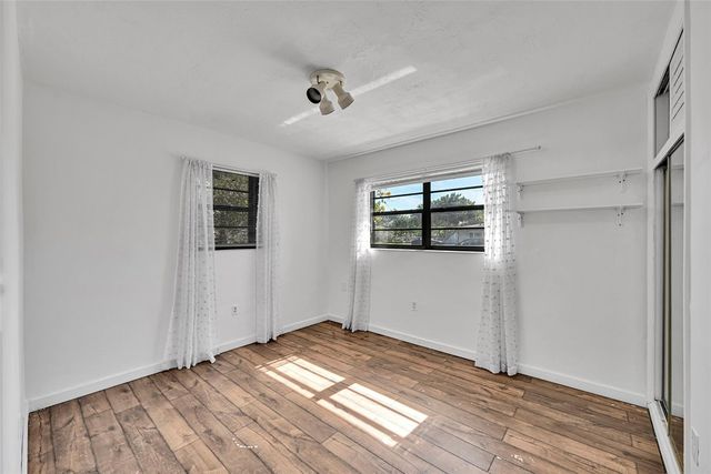 6881 SW 2nd Street, Pembroke Pines, FL 33023