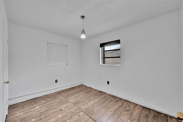 6881 SW 2nd Street, Pembroke Pines, FL 33023