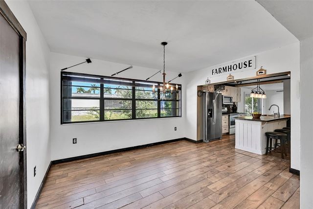 6881 SW 2nd Street, Pembroke Pines, FL 33023