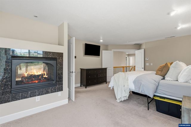 414 Rees Hill Rd SE, Salem, OR 97306