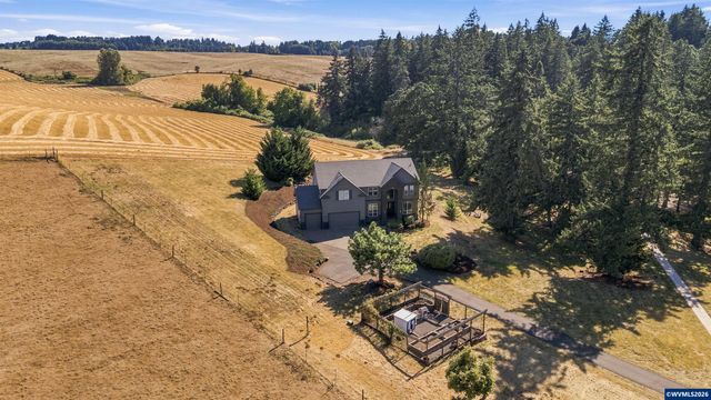 414 Rees Hill Rd SE, Salem, OR 97306