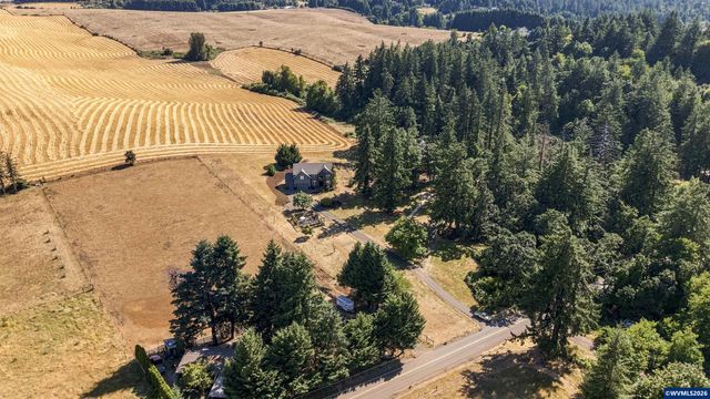 414 Rees Hill Rd SE, Salem, OR 97306