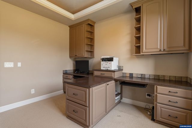 414 Rees Hill Rd SE, Salem, OR 97306