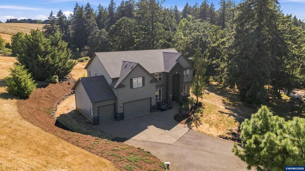 414 Rees Hill Rd SE, Salem, OR 97306
