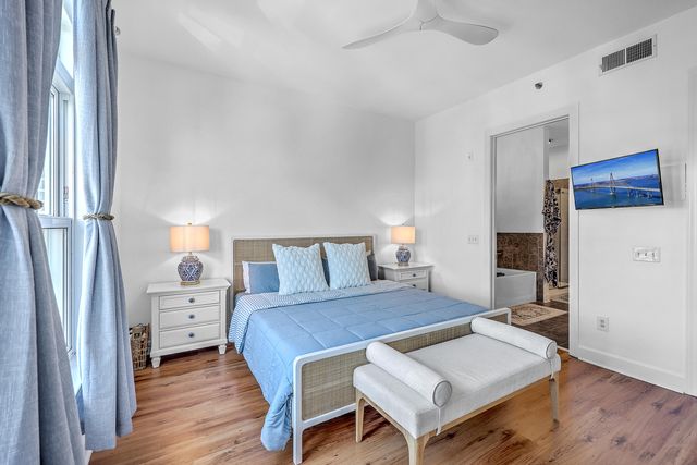 125 Pier View Street 401, Charleston, SC 29492