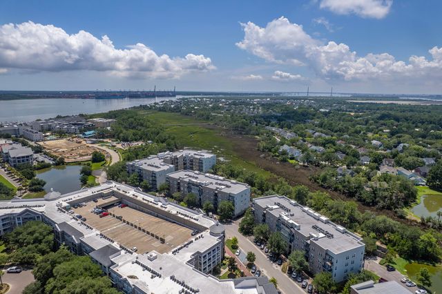 125 Pier View Street 401, Charleston, SC 29492