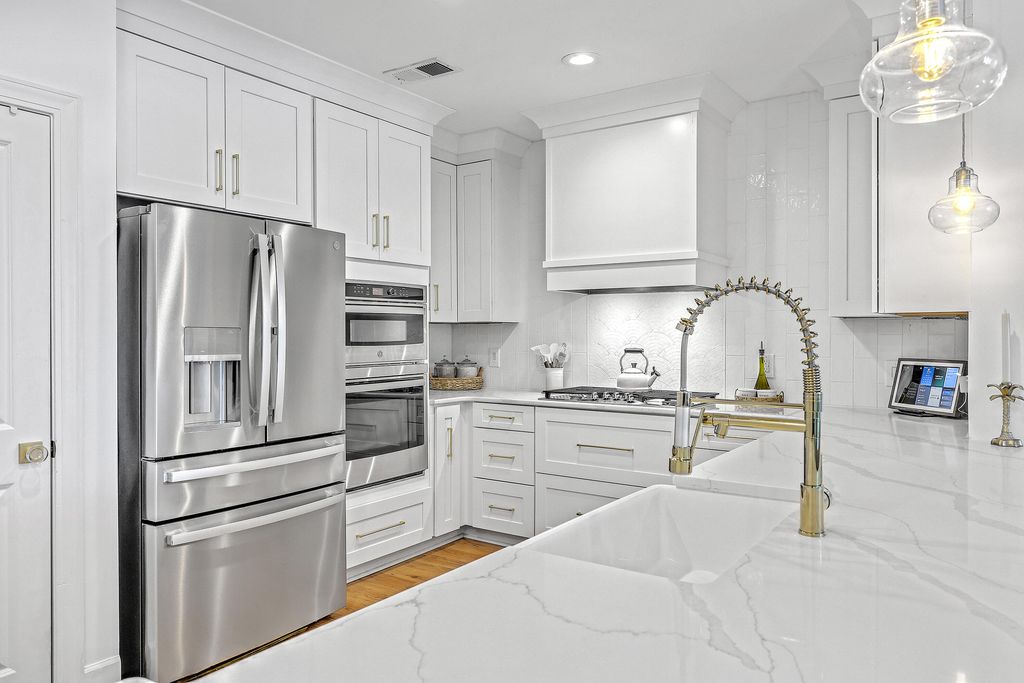 125 Pier View Street 401, Charleston, SC 29492