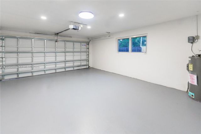 5706 NE 15th Ave, Fort Lauderdale, FL 33334