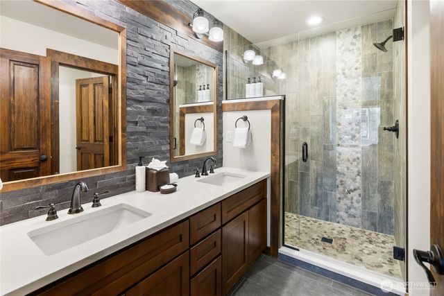 123 Big Hill Drive, Cle Elum, WA 98922