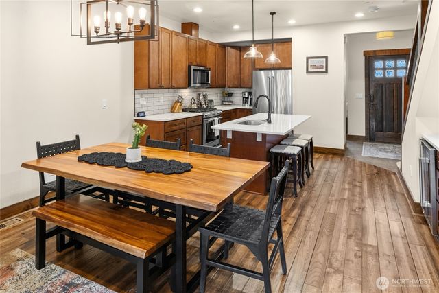 123 Big Hill Drive, Cle Elum, WA 98922
