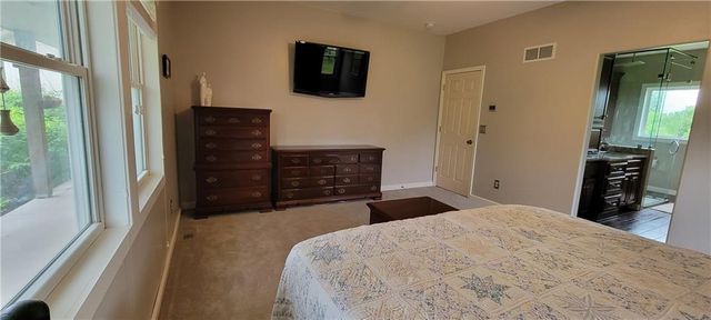 1010 N Prairie Lane, Raymore, MO 64083