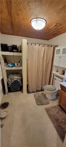 1010 N Prairie Lane, Raymore, MO 64083