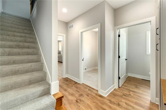 1515 NW Whispering Court, Grain Valley, MO 64029