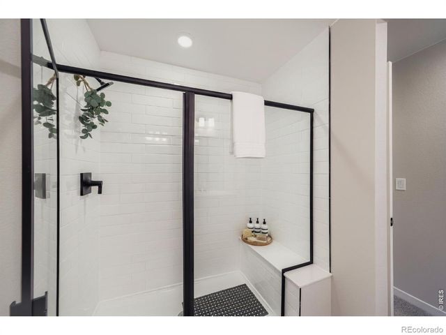 2844 Bear Springs Circle, Longmont, CO 80503