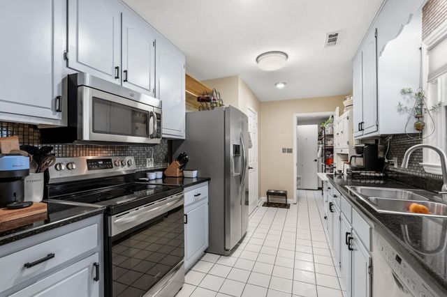 173 Brookgate Dr., Myrtle Beach, SC 29579