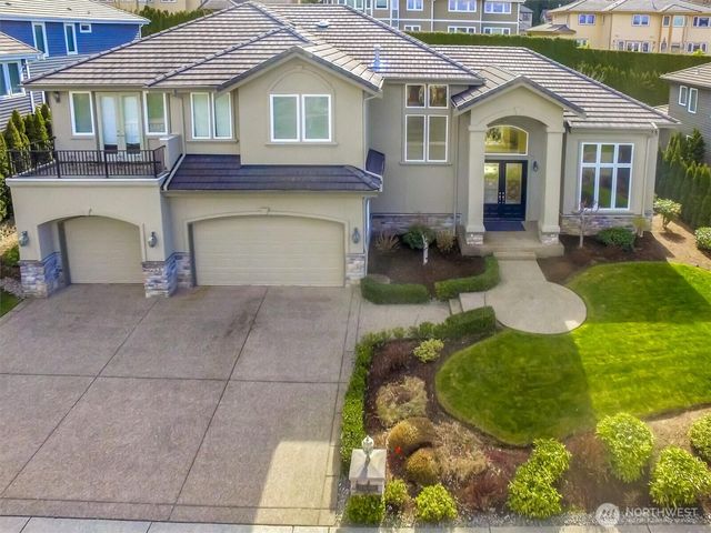 8225 155th Avenue SE, Newcastle, WA 98059