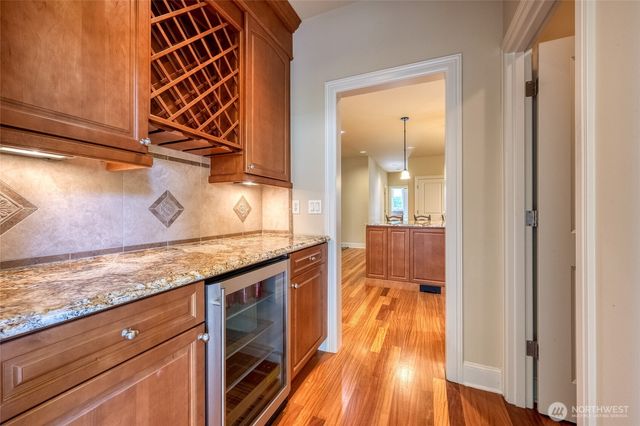 8225 155th Avenue SE, Newcastle, WA 98059