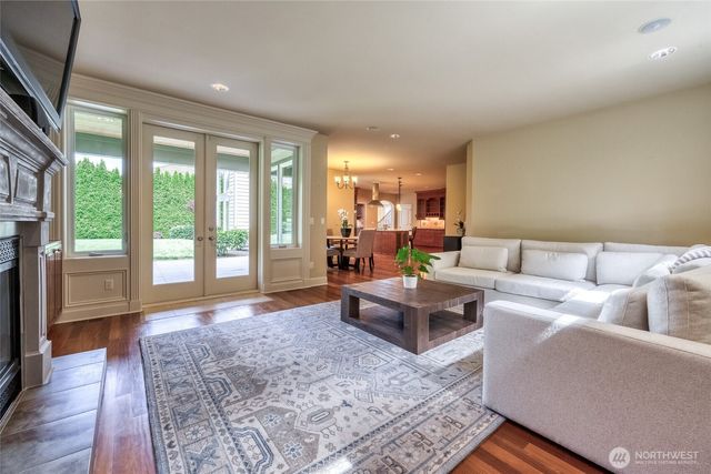 8225 155th Avenue SE, Newcastle, WA 98059