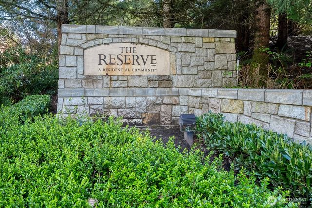 8225 155th Avenue SE, Newcastle, WA 98059