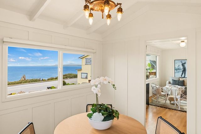 683 Ocean View Boulevard, Pacific Grove, CA 93950