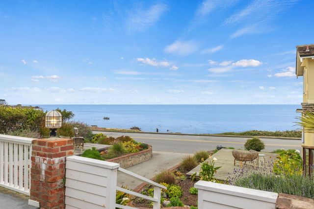 683 Ocean View Boulevard, Pacific Grove, CA 93950