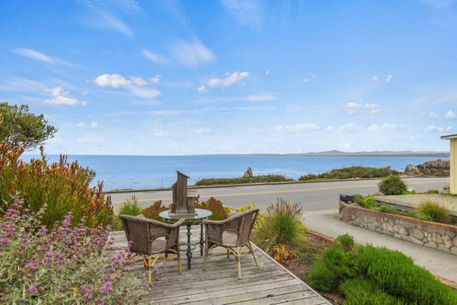 683 Ocean View Boulevard, Pacific Grove, CA 93950